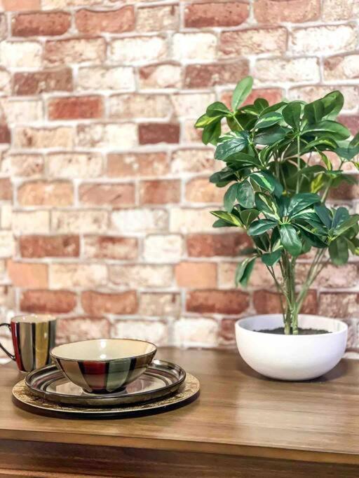 Cozy - 2 Bedroom Townhome Getaway - Plaza Midwood Charlotte Buitenkant foto